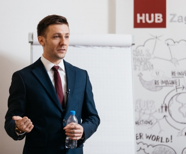 Grad Buzet - Projekt Stand UP: poziv na predavanje - Andrey Shtylenko