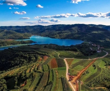 Grad Buzet - Prezentacija projekta “Saka vas ima svoj glas” SŠ Buzet