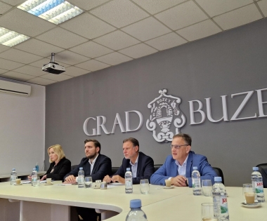 Grad Buzet - Predsjednik Hrvatskoga sabora Gordan Jandroković posjetio Buzet