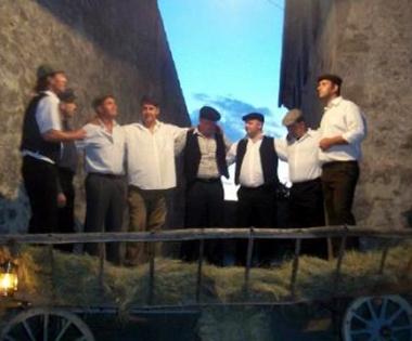 Grad Buzet - Susret klapa uz feral, bale sjena i prirodnu akustiku