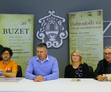 Grad Buzet - Bogatstvo gastronomije na Vikend festivalu istarskih tartufa
