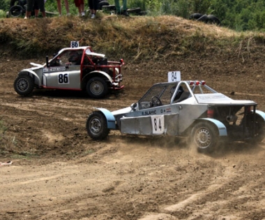 Grad Buzet - Autocrossisti i enduraši rasturali Bršćak