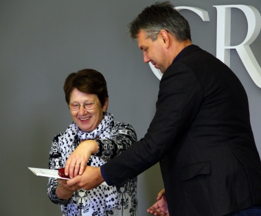 Grad Buzet - Nadija Prodan krv darovala 75, a Ivan Šverko 100 puta!