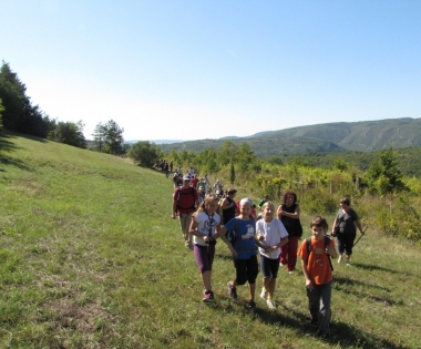 Grad Buzet - Obiteljsko planinarenje za uvod u Dječji tjedan