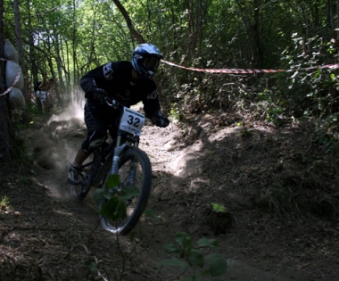 Grad Buzet - Denis Šćulac brončani u downhillu