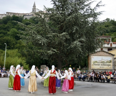 Grad Buzet - Bošnjaci približili kulturu sugrađanima