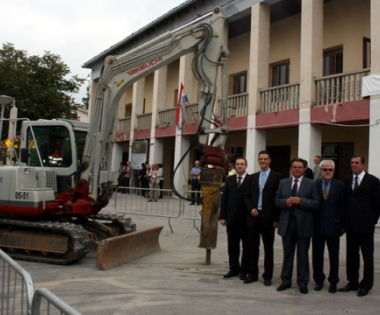 Grad Buzet - U Roču počela gradnja kanalizacije
