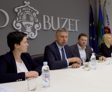 Grad Buzet - Posjet delegacije Mestne Občine Koper Gradu Buzetu