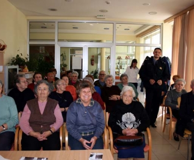 Grad Buzet - Osobe treće životne dobi uče kako spriječiti prijevare i krađe