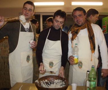 Grad Buzet - Martinja uz bakalar i vino, pobijedili Krušvari