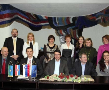 Grad Buzet - Predstavljena županijska kulturna “beba” REVITAS