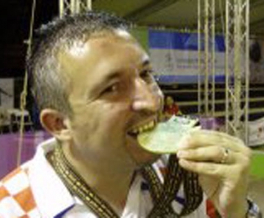 Grad Buzet - Europska bronca za par Santoro i Marčelja
