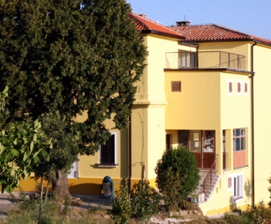 Grad Buzet - Škola u Vrhu slavi stotu obljetnicu