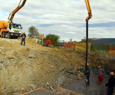 Grad Buzet - DV Grdelin prvi hibridni geotermalni solarni sustav u Hrvatskoj