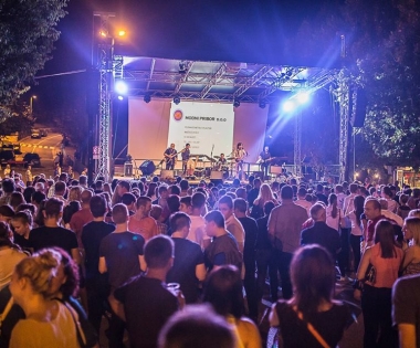 Grad Buzet - Natječaj za zakup ugostiteljskih pozicija na Subotini 2019.