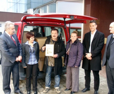 Grad Buzet - Elio Pisak donirao Vukovaru 2000 knjiga